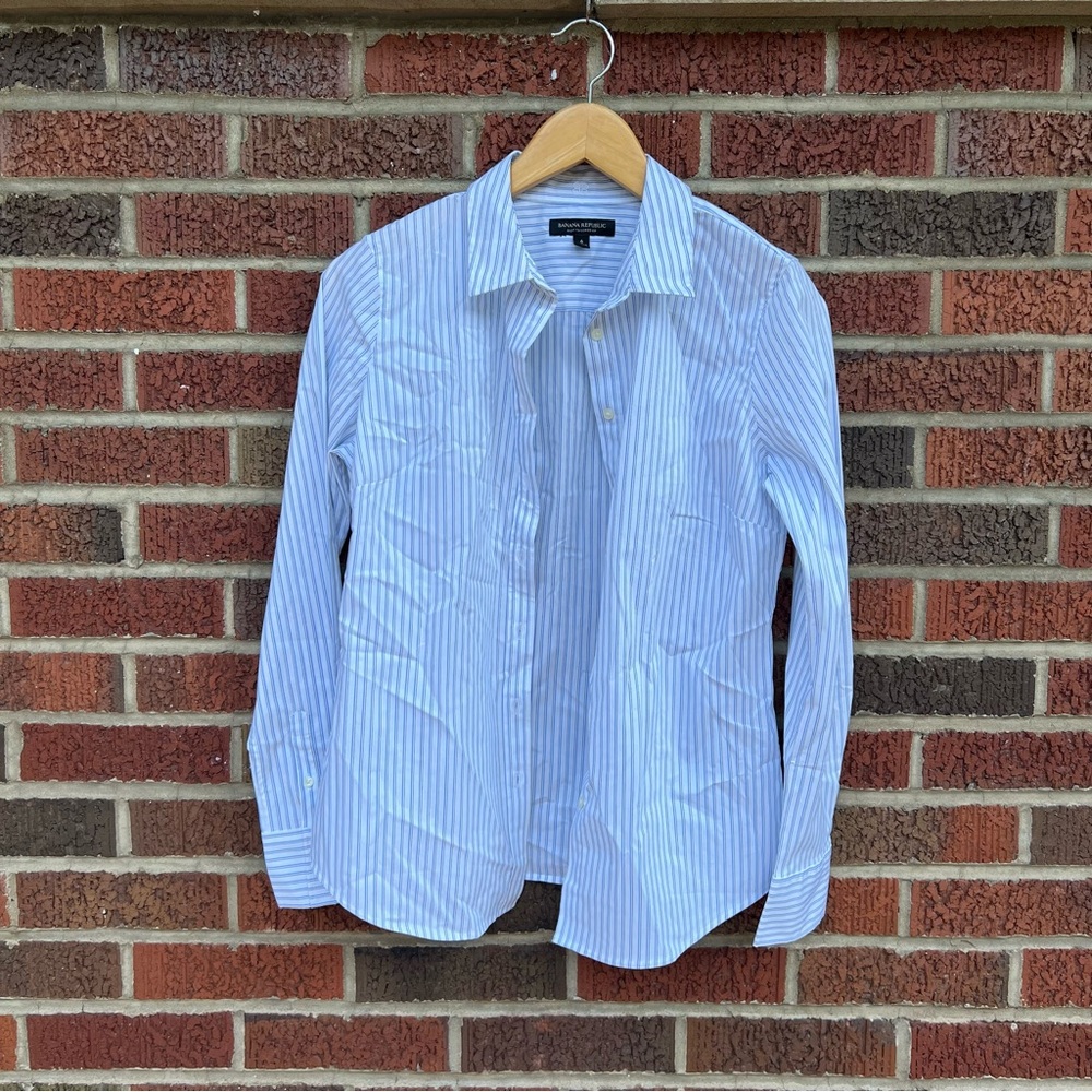 Banana Republic White and Navy Blue Horizontal Striped Button Down Dress Shirt